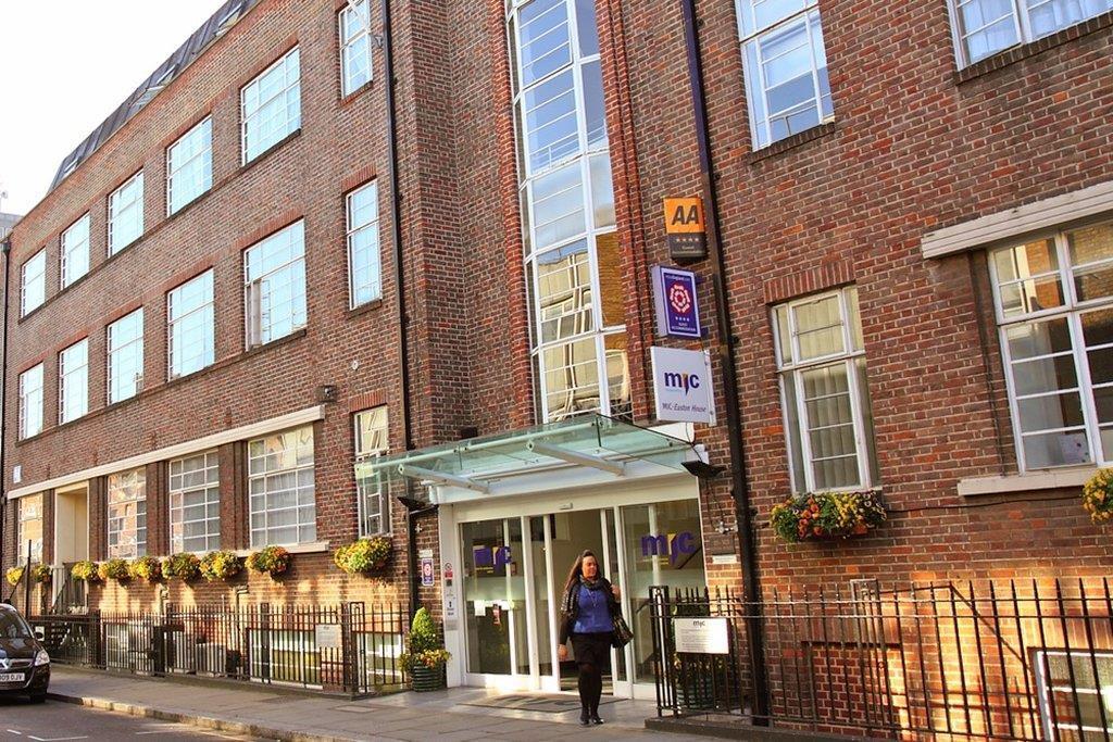 The Wesley Euston 4* Londra